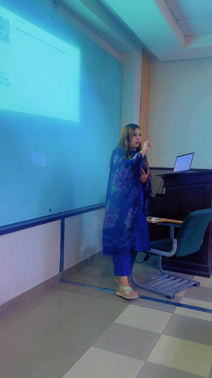 A trainer leading discussion during the CPD series.